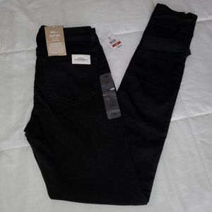 BKE  size 26 midrise/skinny jeans solid black